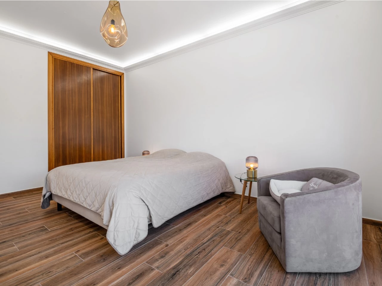 ID1d837201-0000-0500-0000-000016098663.jpg Moradia com amplo terreno e vista deslumbrante de campo e serra!