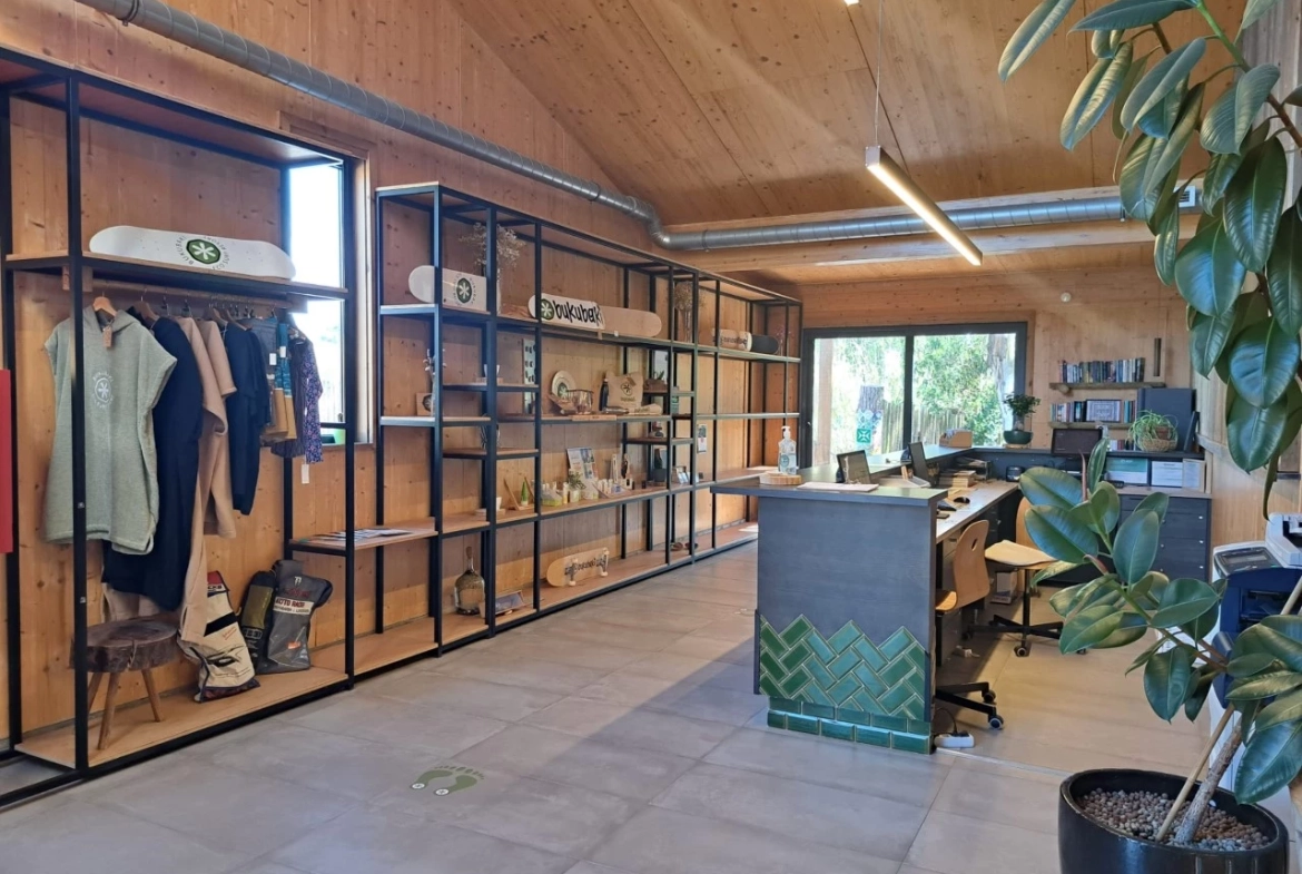Eco Surf Resort entre a praia do Baleal e a Praia D’el Rey Golf&Beach Resort