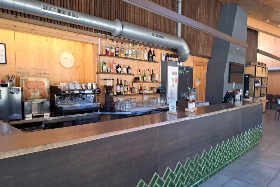 Eco Surf Resort entre a praia do Baleal e a Praia D’el Rey Golf&Beach Resort