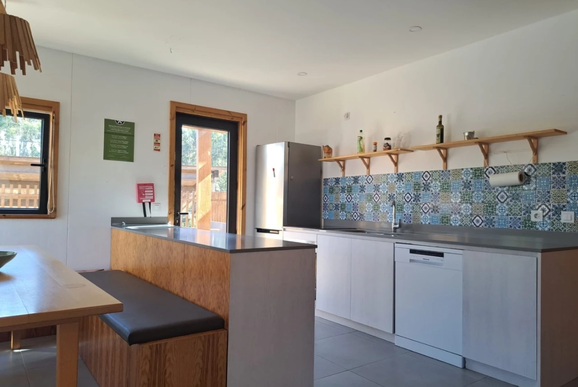 Eco Surf Resort entre a praia do Baleal e a Praia D’el Rey Golf&Beach Resort