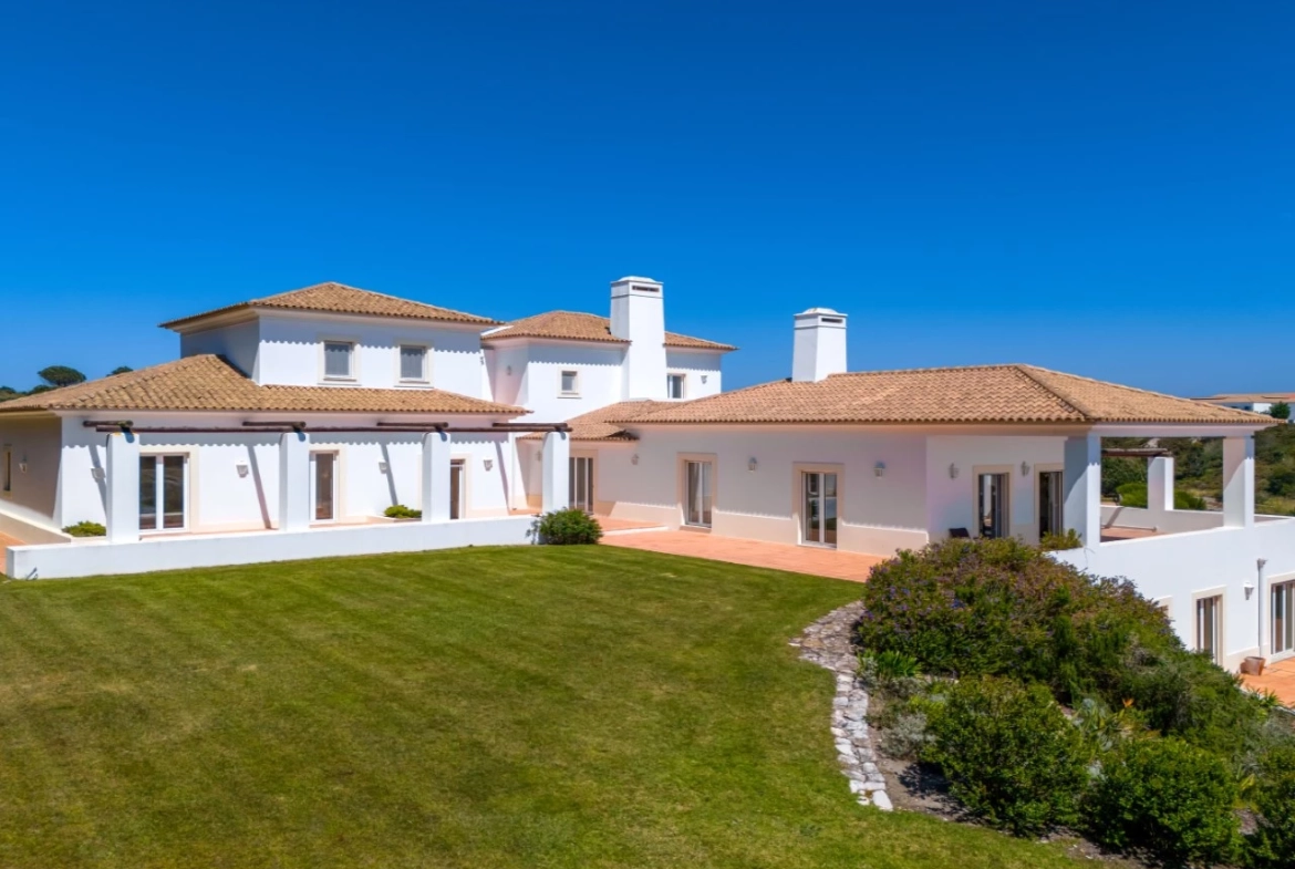 Moradia tradicional de luxo junto à Lagoa de Óbidos, golfe e praias da Costa de Prata