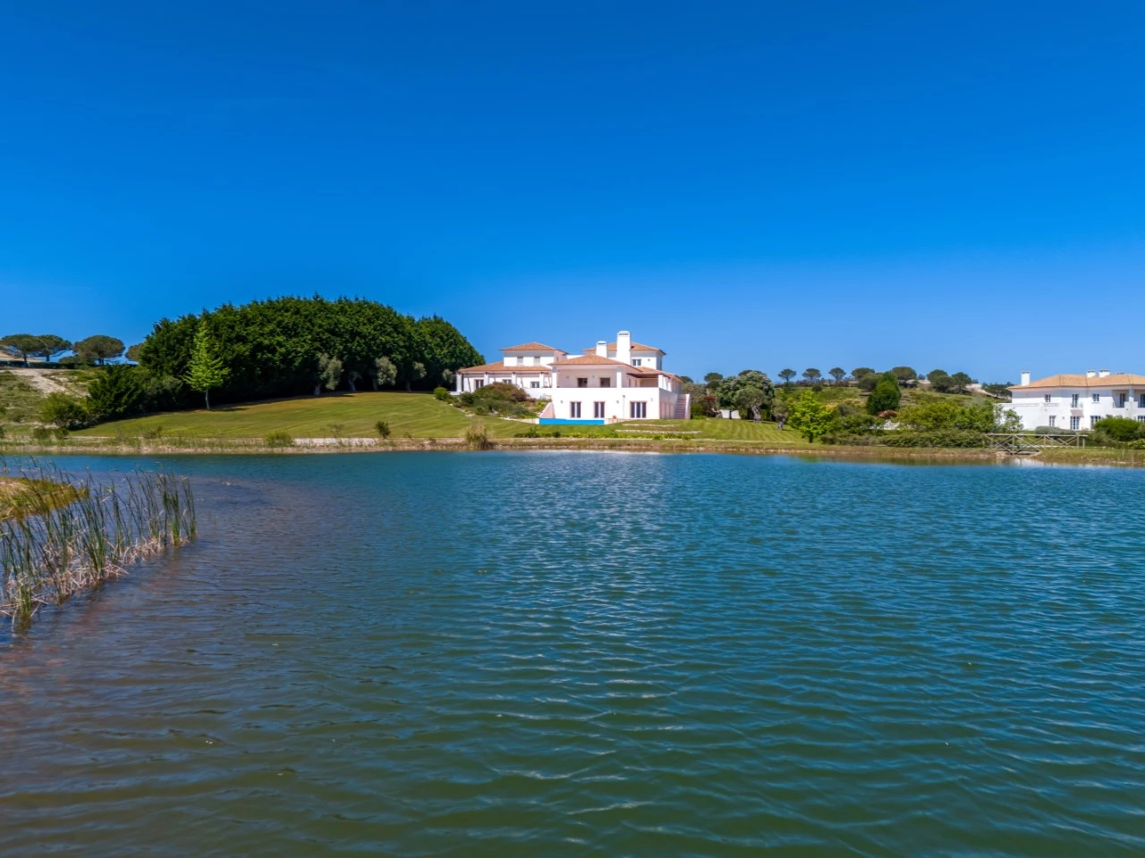 Moradia tradicional de luxo junto à Lagoa de Óbidos, golfe e praias da Costa de Prata