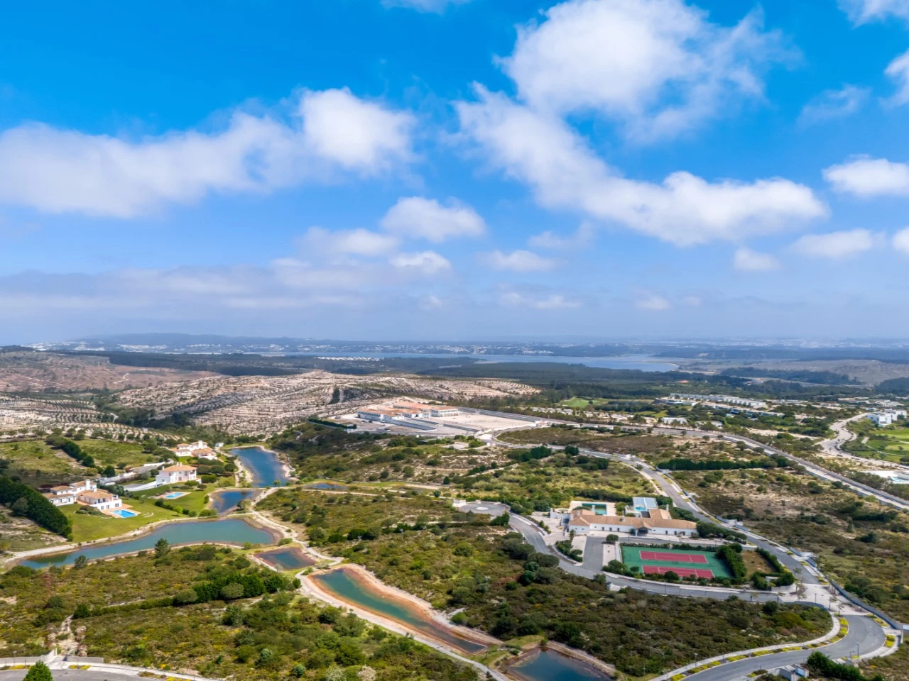 Moradia tradicional de luxo junto à Lagoa de Óbidos, golfe e praias da Costa de Prata