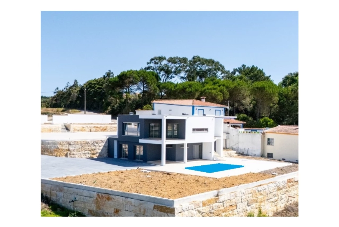 Moradia Contemporânea com Vista Mar e Campo