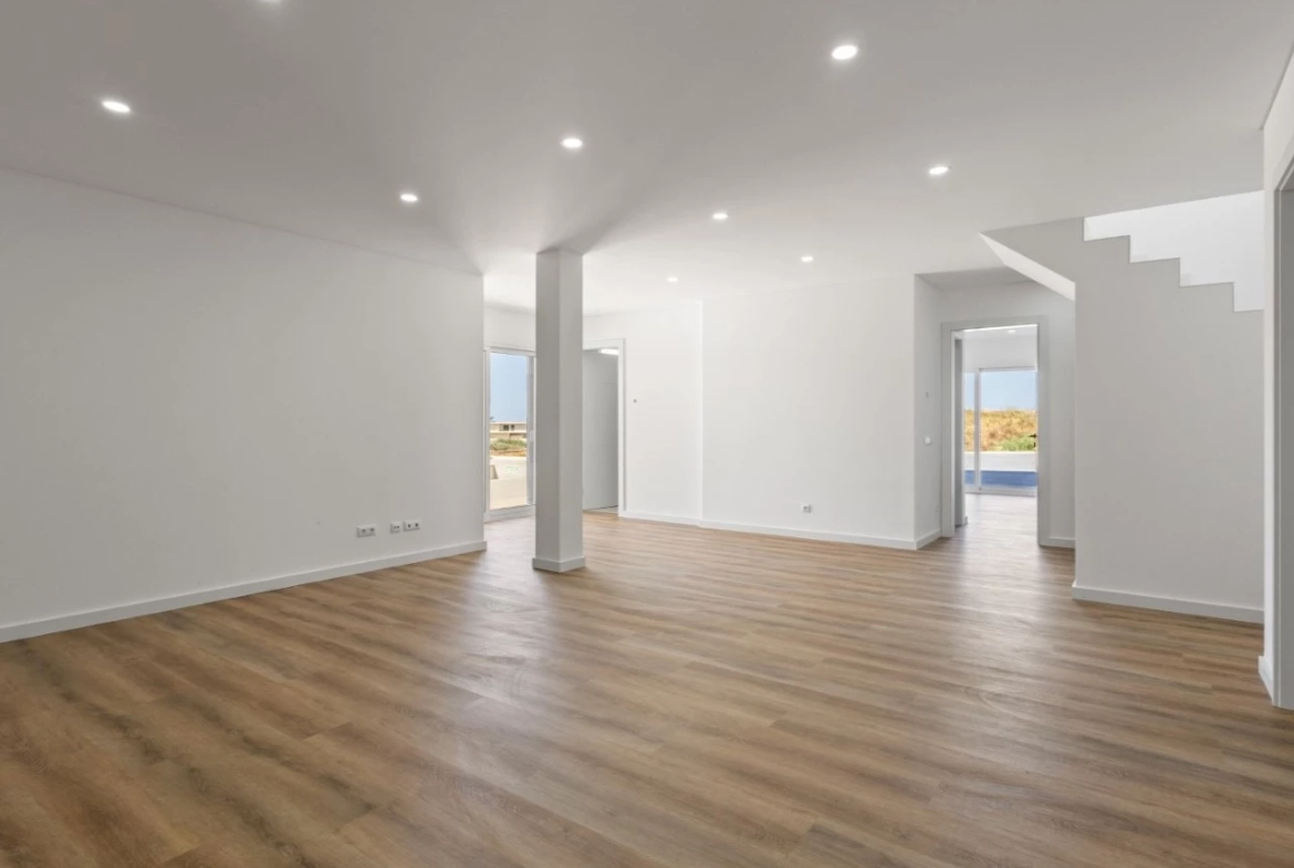 Moradia Contemporânea com Vista Mar e Campo