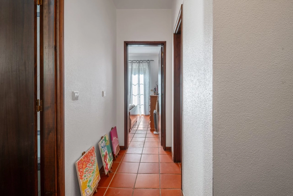 Moradia Isolada com Garagem, Jardim e Piscina no Praia d’el Rey Beach & Golf Resort, perto das Praias de Peniche
