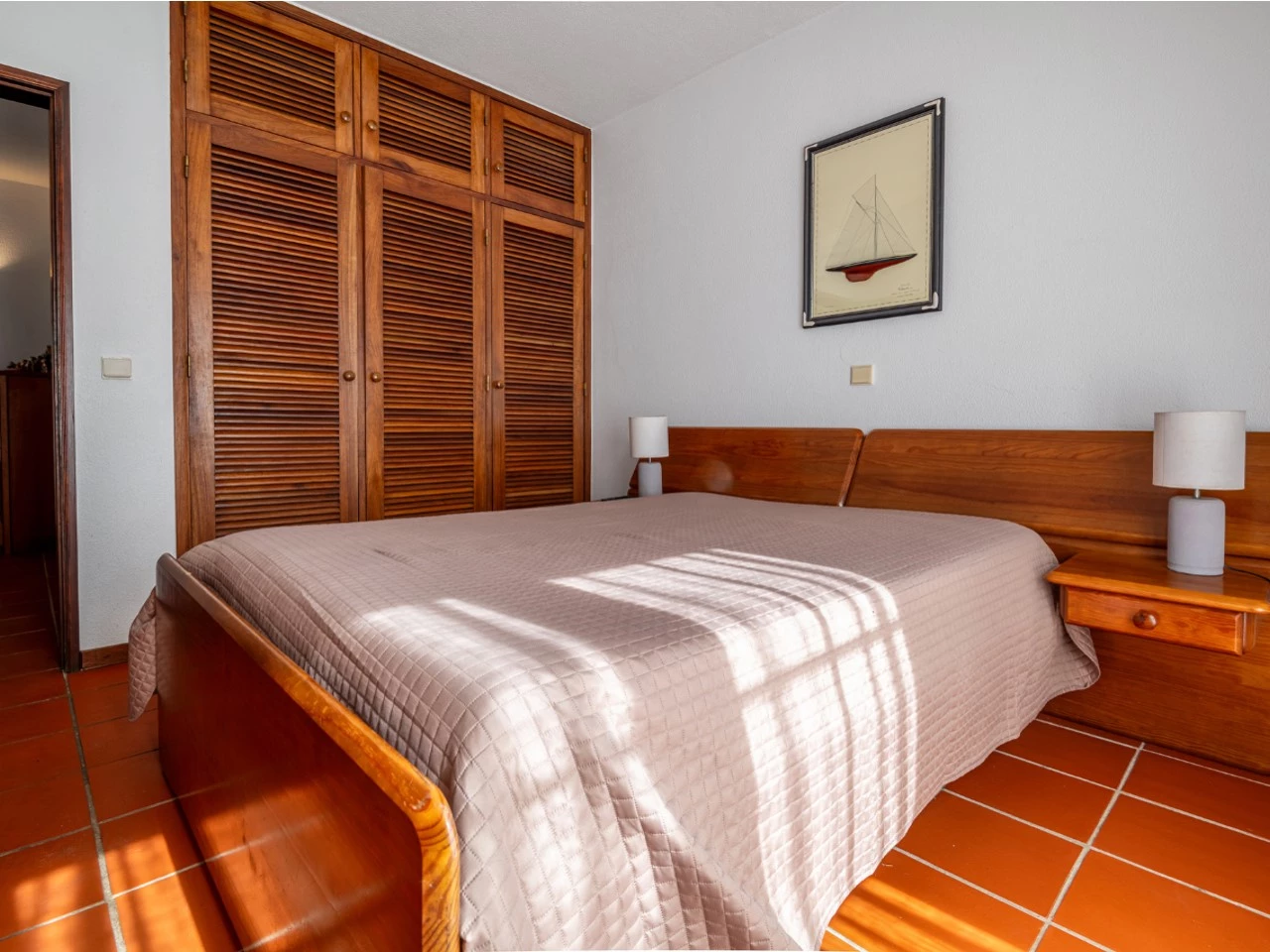Moradia Isolada com Garagem, Jardim e Piscina no Praia d’el Rey Beach & Golf Resort, perto das Praias de Peniche