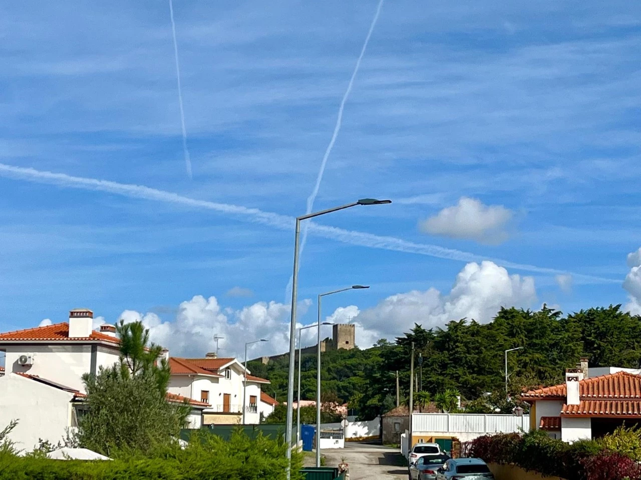 ID0393b301-0000-0500-0000-00001799466d.jpg Moradia T4 a 2 passos do castelo de Óbidos e a menos de 15 minutos das belas praias do Oeste.