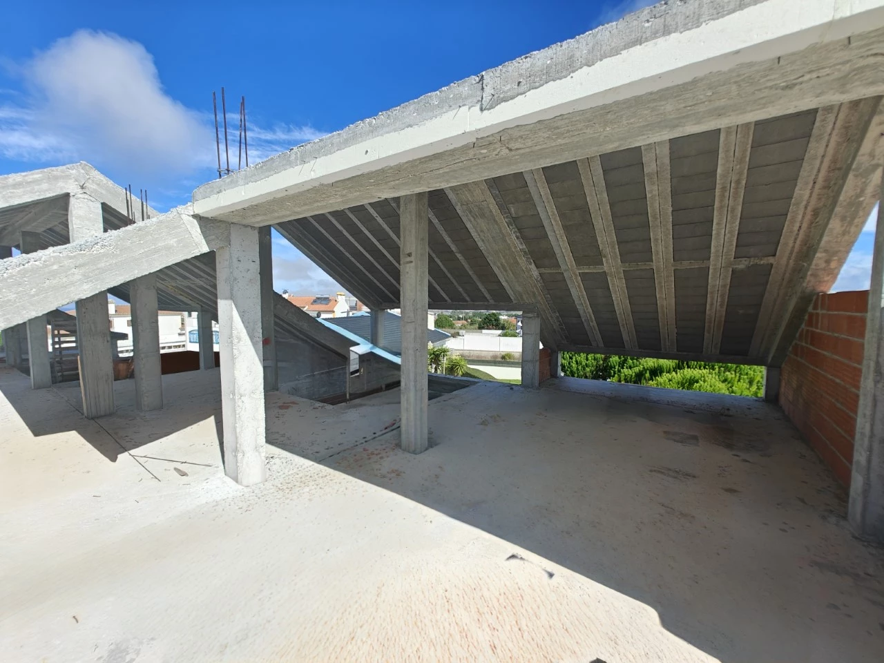 ID5ac6b101-0000-0500-0000-0000175c235b.jpg Moradia a apenas 5 minutos da praia