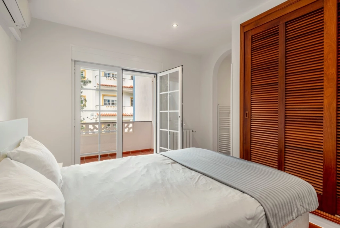Apartamento T3 com espaço de Garagem no Praia d’el Rey Beach & Golf Resort, perto das praias de Peniche