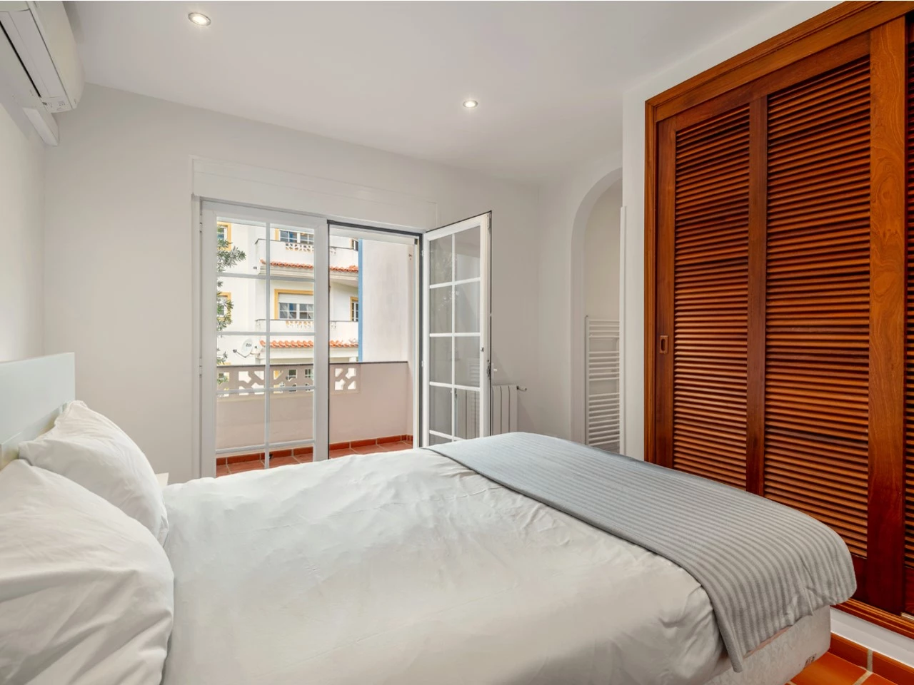 ID7011b701-0000-0500-0000-000017b903e6.jpg Apartamento T3 com espaço de Garagem no Praia d’el Rey Beach & Golf Resort, perto das praias de Peniche