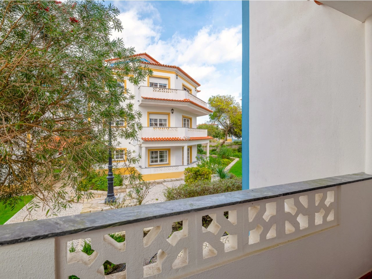 ID7011b701-0000-0500-0000-000017b903e7.jpg Apartamento T3 com espaço de Garagem no Praia d’el Rey Beach & Golf Resort, perto das praias de Peniche