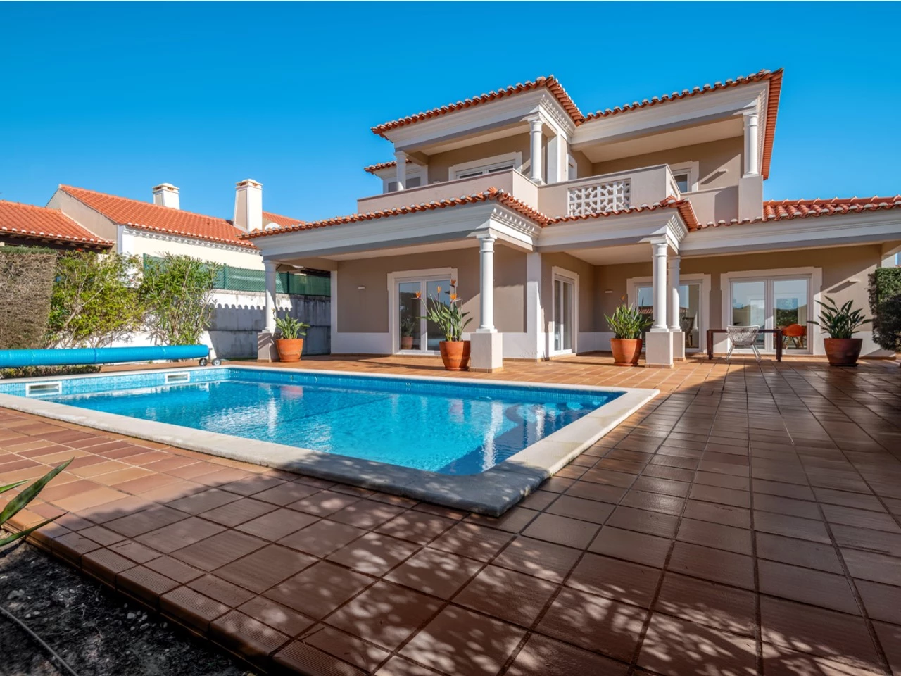 ID59c1b801-0000-0500-0000-000017de23a9.jpg Moradia T3 com piscina, jardim, garagem e vista no Praia d’el Rey Beach & Golf Resort
