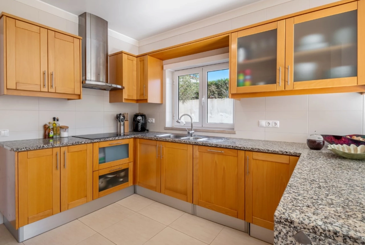 Moradia T3 com piscina, jardim, garagem e vista no Praia d’el Rey Beach & Golf Resort