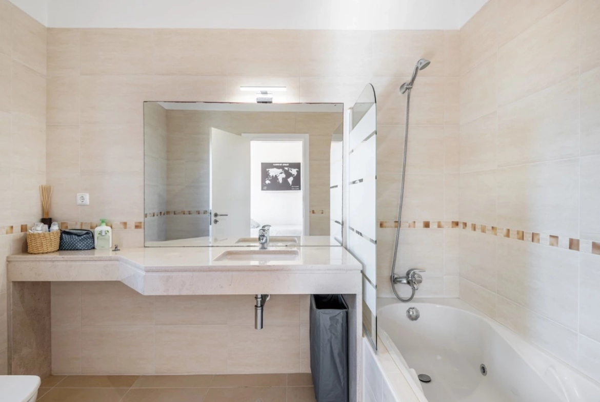 Moradia T3 com piscina, jardim, garagem e vista no Praia d’el Rey Beach & Golf Resort