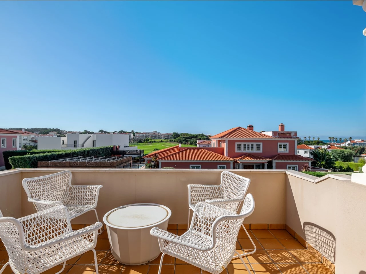 ID59c1b801-0000-0500-0000-000017de23c6.jpg Moradia T3 com piscina, jardim, garagem e vista no Praia d’el Rey Beach & Golf Resort