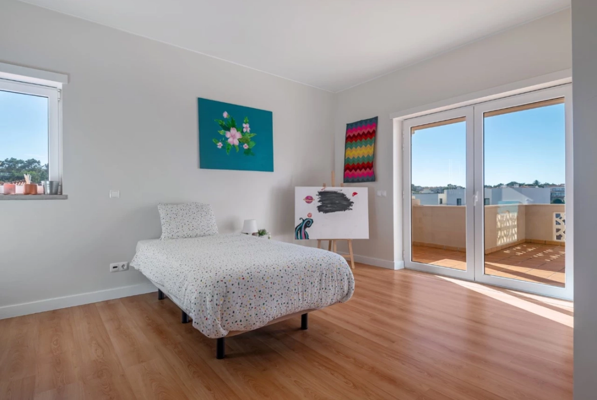 Moradia T3 com piscina, jardim, garagem e vista no Praia d’el Rey Beach & Golf Resort