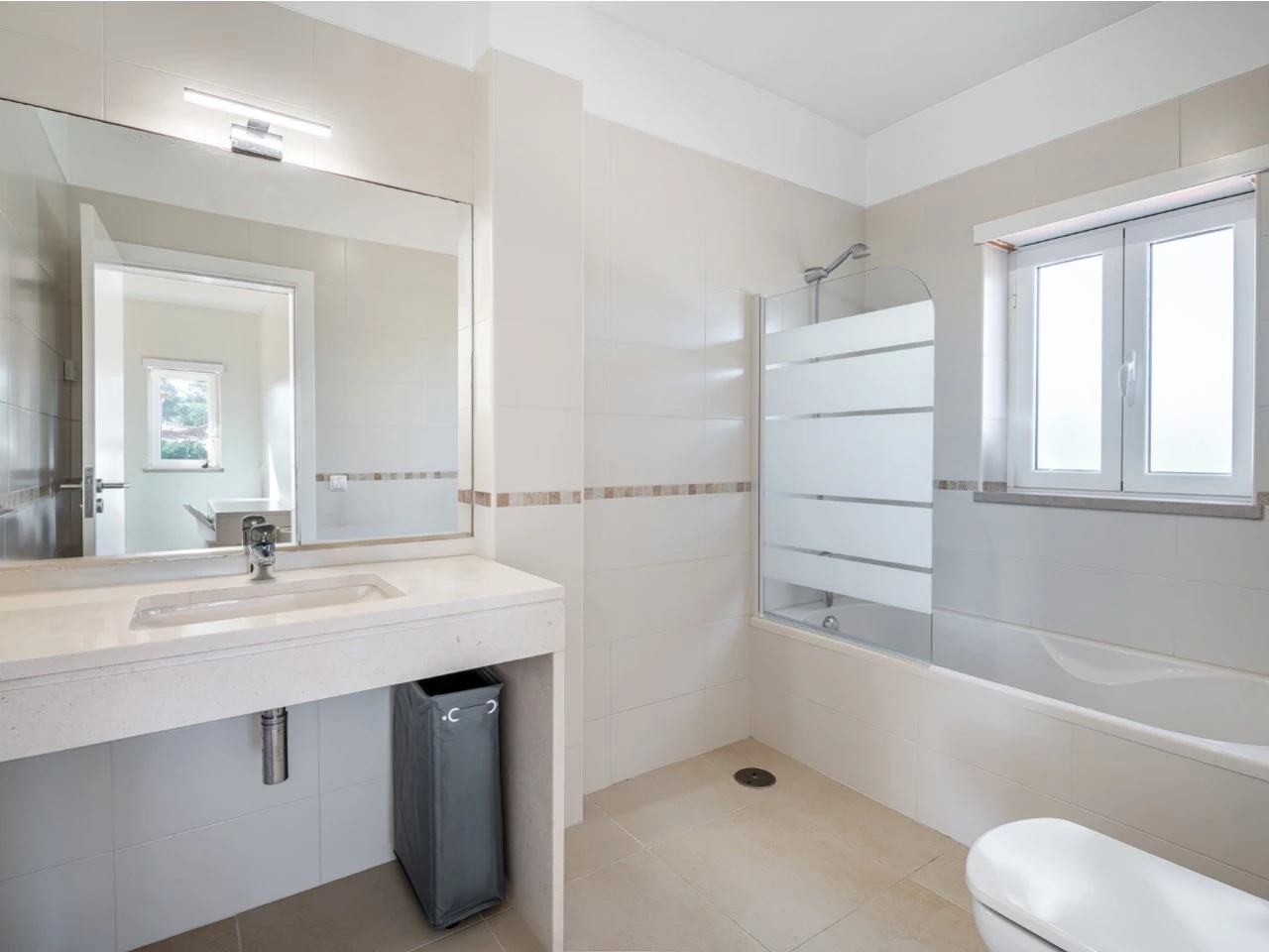 ID59c1b801-0000-0500-0000-000017de23ca.jpg Moradia T3 com piscina, jardim, garagem e vista no Praia d’el Rey Beach & Golf Resort