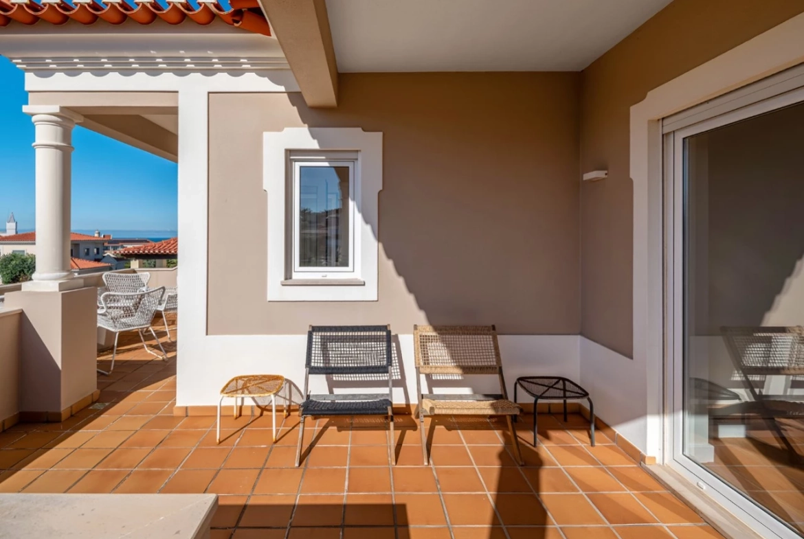 Moradia T3 com piscina, jardim, garagem e vista no Praia d’el Rey Beach & Golf Resort