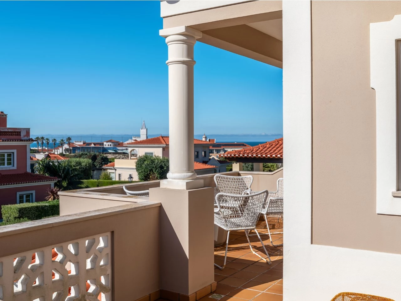 ID59c1b801-0000-0500-0000-000017de23cd.jpg Moradia T3 com piscina, jardim, garagem e vista no Praia d’el Rey Beach & Golf Resort