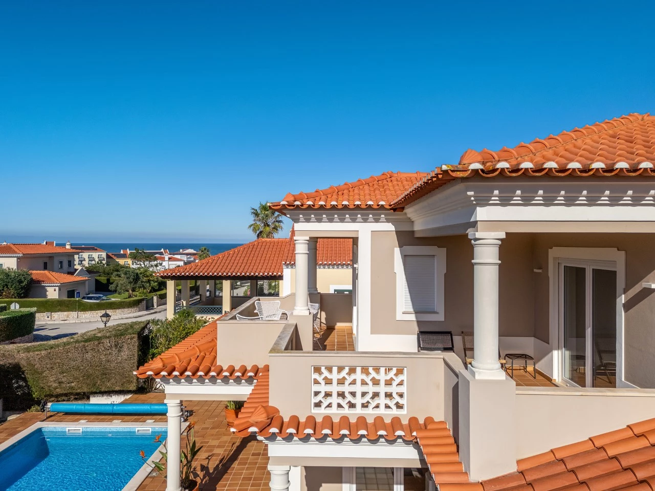 ID59c1b801-0000-0500-0000-000017de23ce.jpg Moradia T3 com piscina, jardim, garagem e vista no Praia d’el Rey Beach & Golf Resort