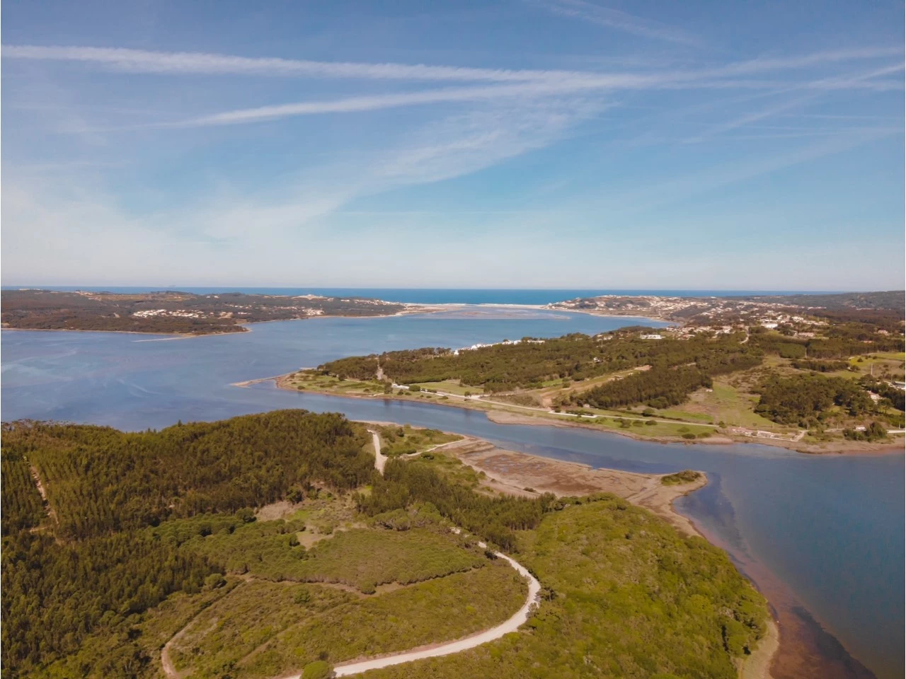 Moradia a apenas 300 metros da Lagoa de Óbidos