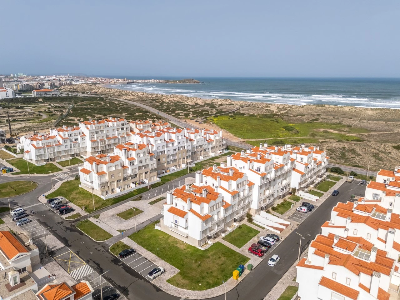 IDcecec001-0000-0500-0000-000018ae6a2c.jpg Apartamento a 400 metros da praia, com excelente exposição solar