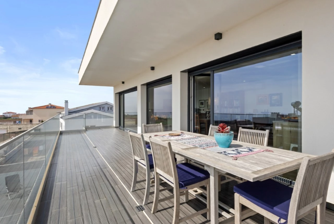 Moradia T3 com Vista Mar Deslumbrante