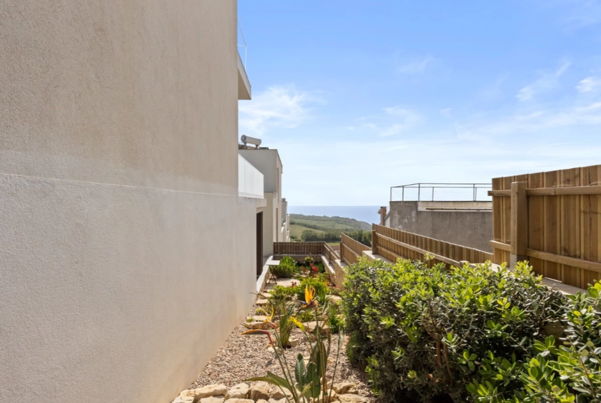 Moradia T3 com Vista Mar Deslumbrante