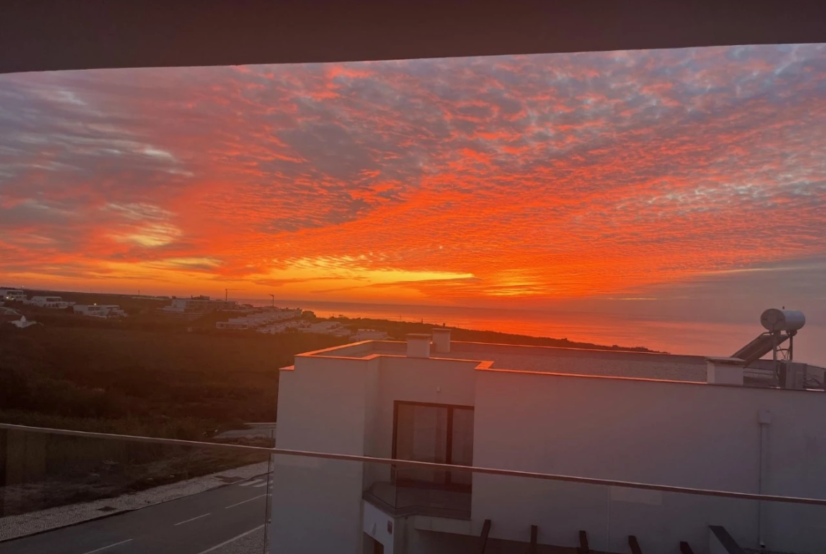 Moradia T3 com Vista Mar Deslumbrante