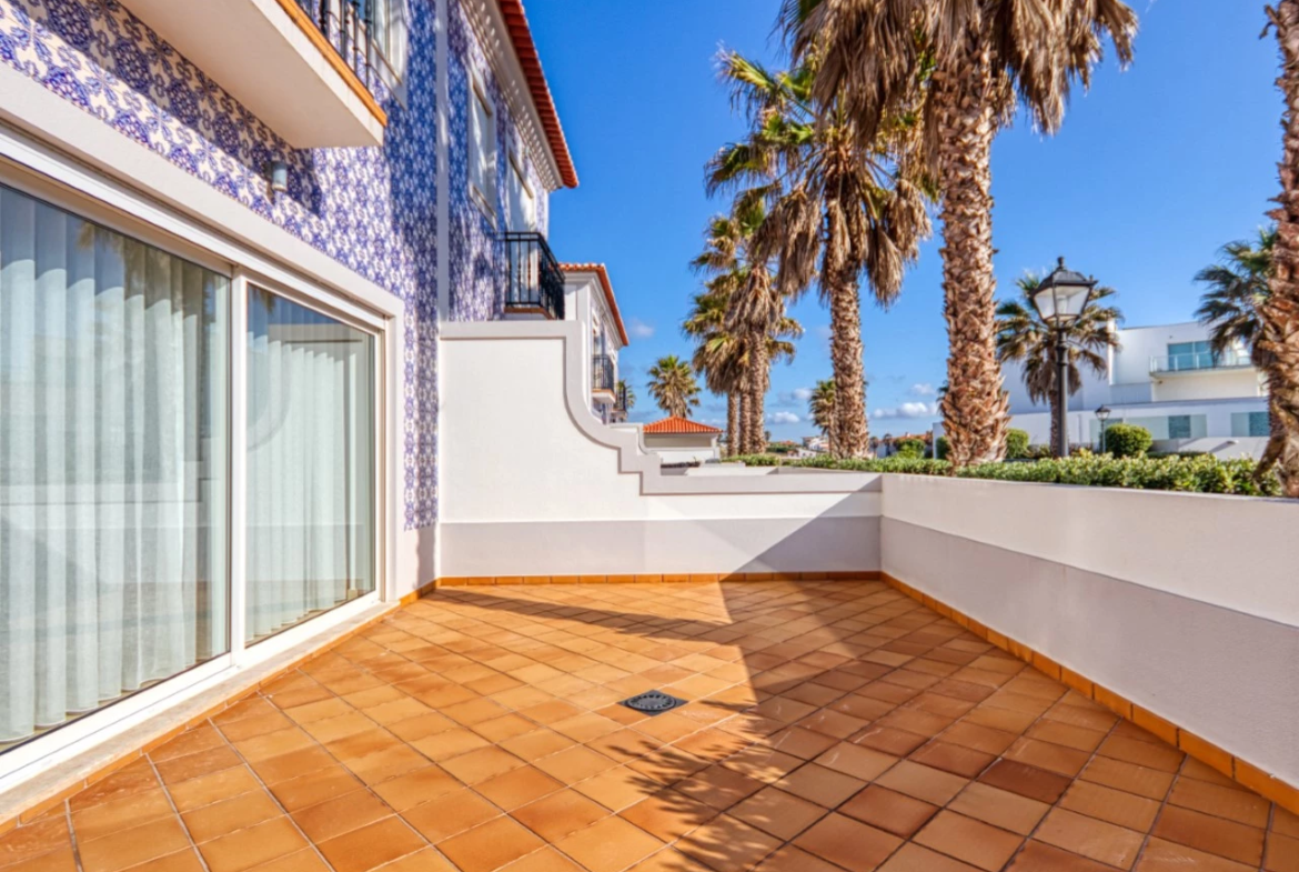 Deslumbrante moradia na Praia D’El Rey Golf & Beach Resort apenas a 200 metros da praia