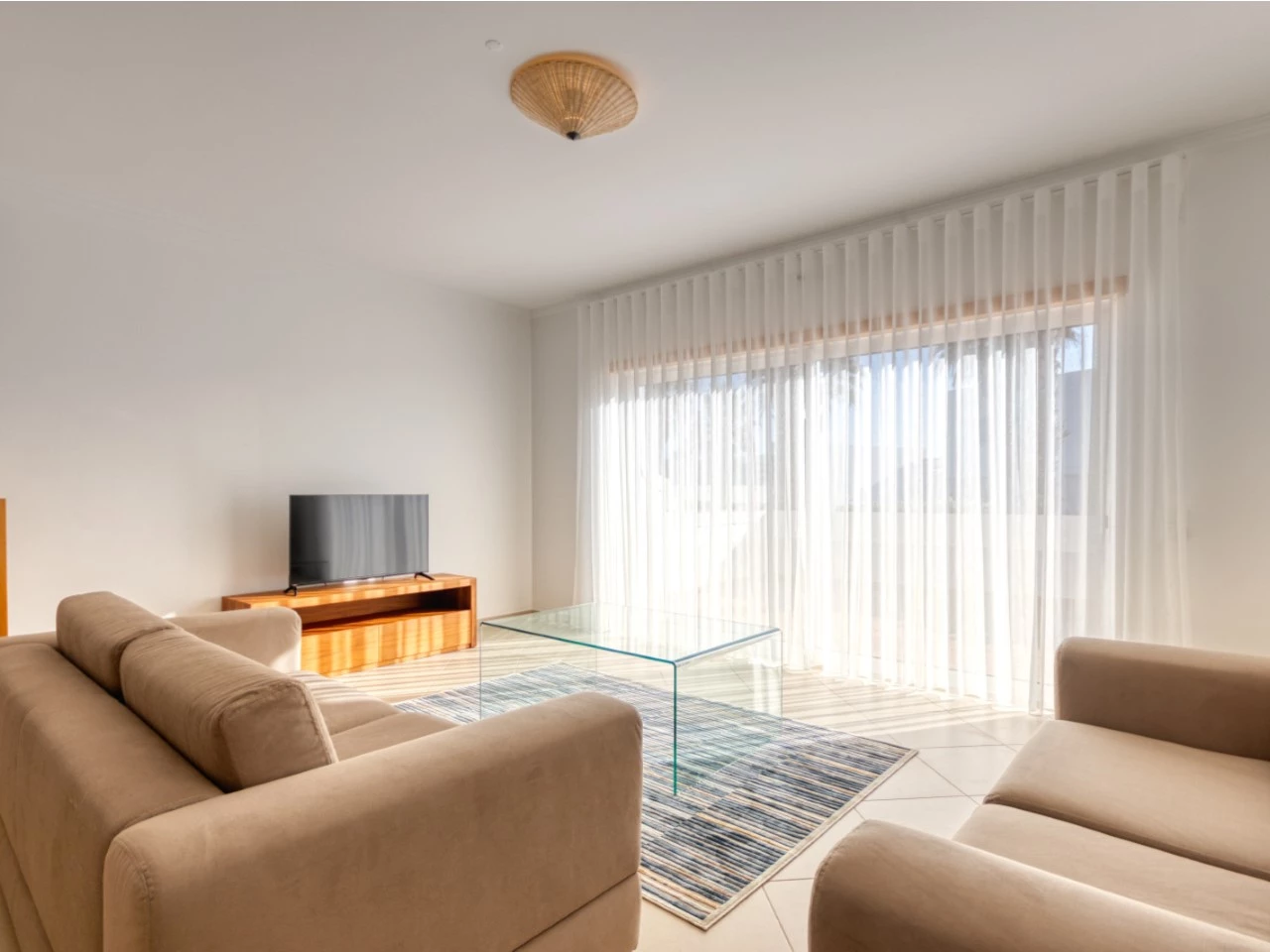 ID3061be01-0000-0500-0000-0000184f8531.jpg Deslumbrante moradia na Praia D’El Rey Golf & Beach Resort apenas a 200 metros da praia