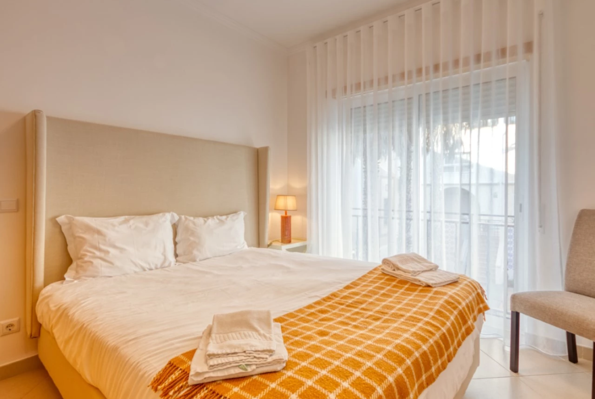 Deslumbrante moradia na Praia D’El Rey Golf & Beach Resort apenas a 200 metros da praia