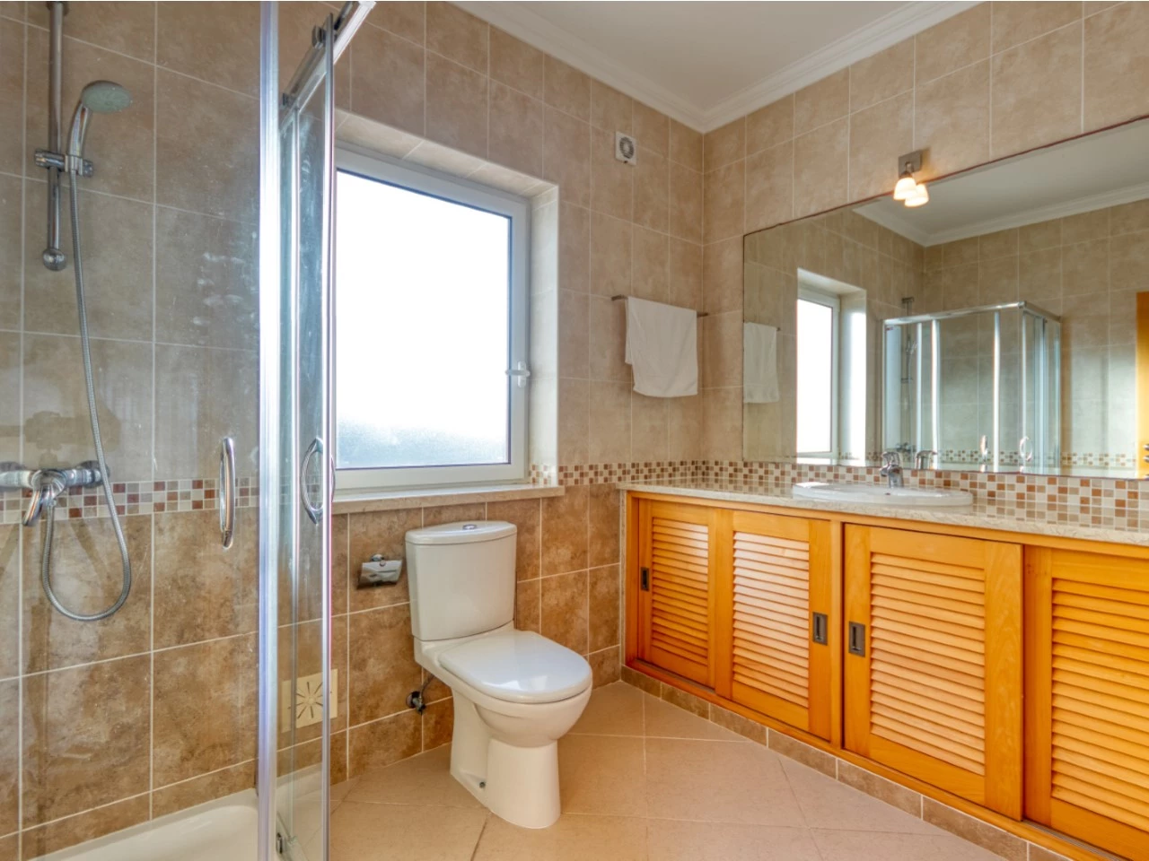 ID3061be01-0000-0500-0000-0000184f8553.jpg Deslumbrante moradia na Praia D’El Rey Golf & Beach Resort apenas a 200 metros da praia