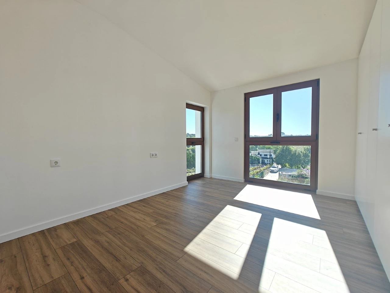ID4d7cc601-0000-0500-0000-000018f31940.jpg Moradia exclusiva com piscina em zona tranquila