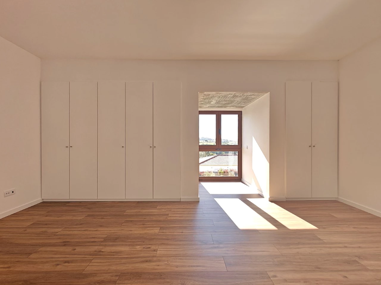 ID4d7cc601-0000-0500-0000-000018f31963.jpg Moradia exclusiva com piscina em zona tranquila