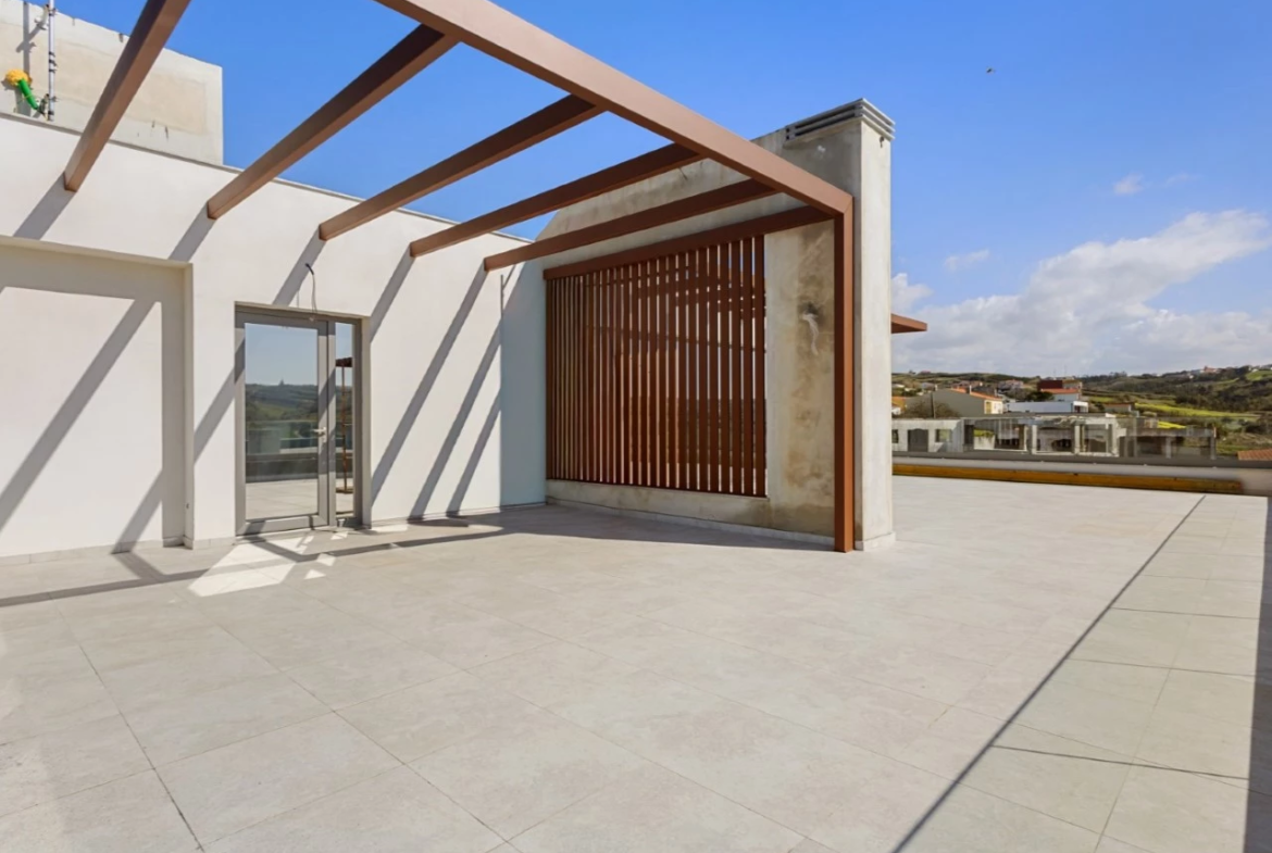 Penthouse T3 Luminosa, Confortável e Eficiente, perto das Praias