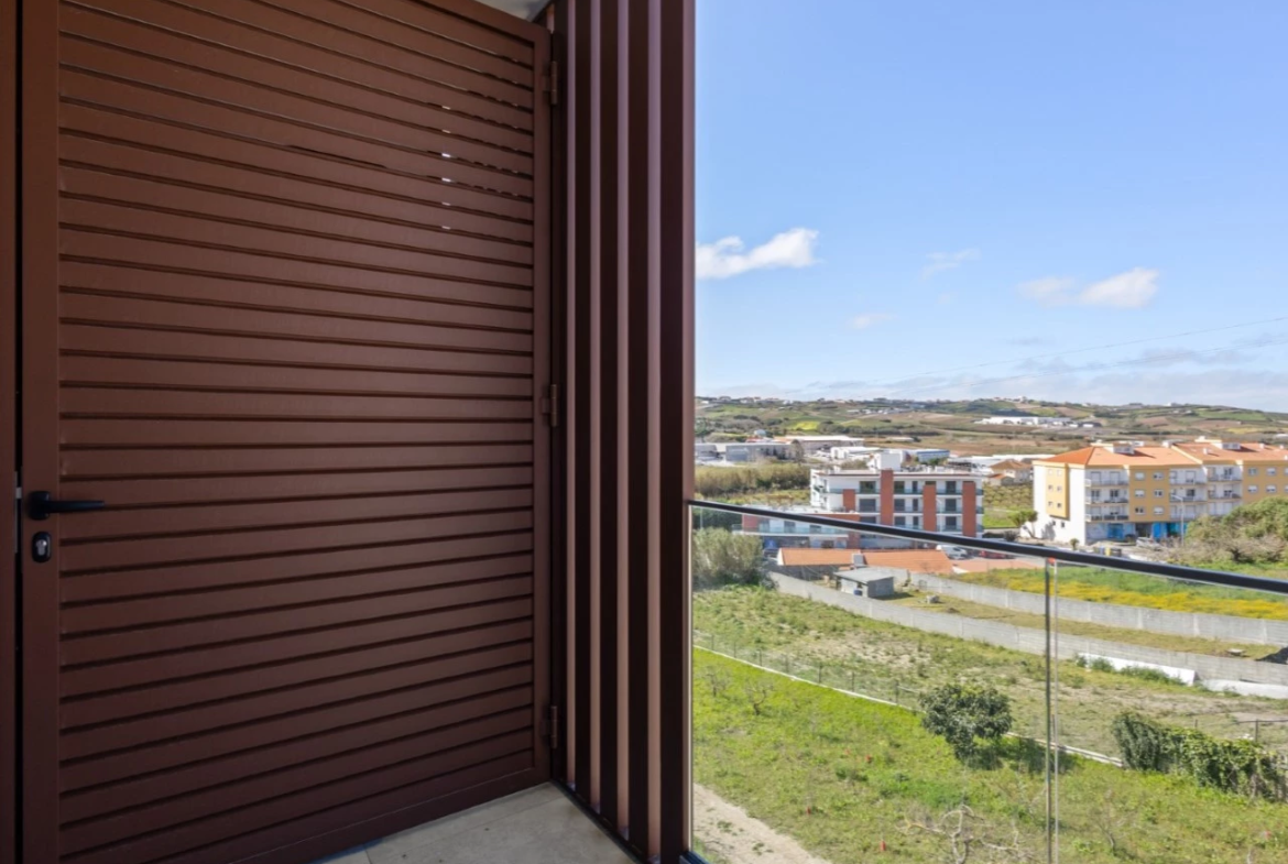 Penthouse T3 Luminosa, Confortável e Eficiente, perto das Praias