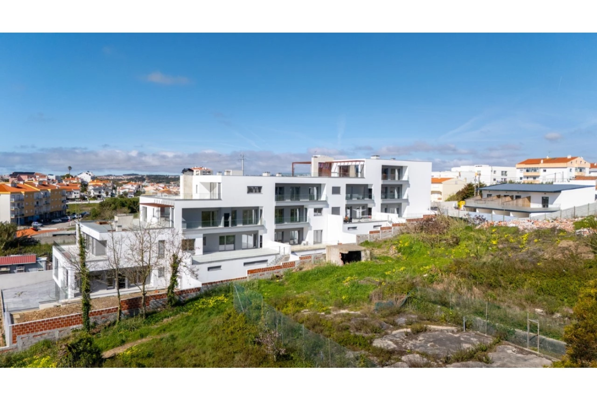 Penthouse T3 Luminosa, Confortável e Eficiente, perto das Praias
