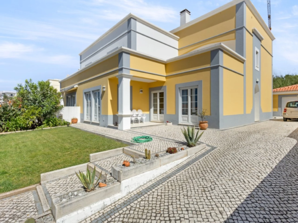 Moradia T4 com Vista Mar – Praia da Areia Branca