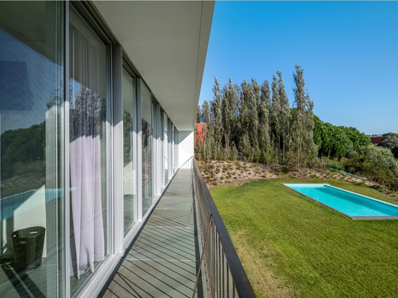 ID0ebbb101-0000-0500-0000-0000175266ad.jpg Moradia isolada T4 assinada por Eduardo Souto de Moura no Exclusivo Guardian Bom Sucesso Resort em Óbidos