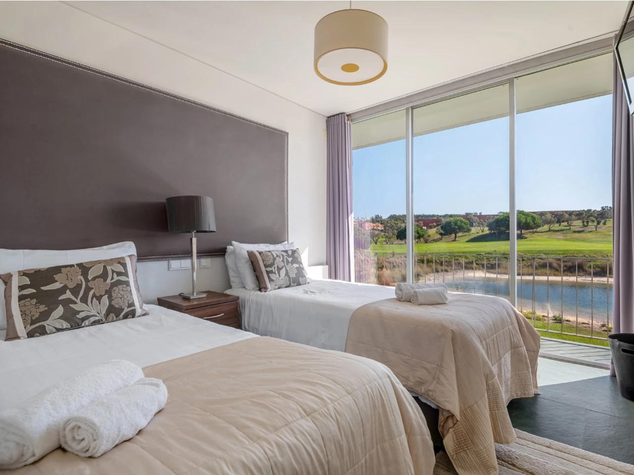 ID0ebbb101-0000-0500-0000-0000175266ae.jpg Moradia isolada T4 assinada por Eduardo Souto de Moura no Exclusivo Guardian Bom Sucesso Resort em Óbidos