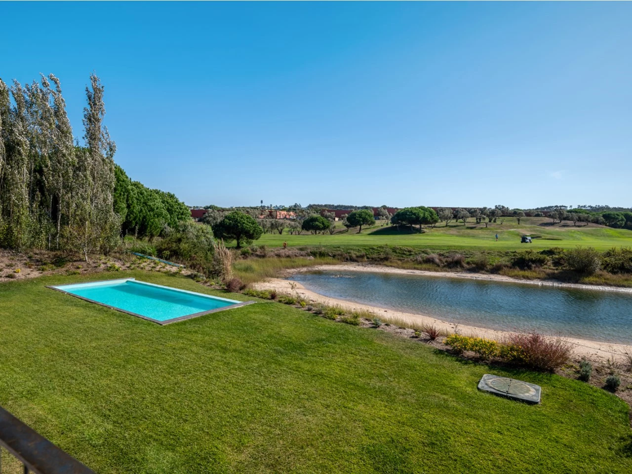 ID0ebbb101-0000-0500-0000-0000175266b0.jpg Moradia isolada T4 assinada por Eduardo Souto de Moura no Exclusivo Guardian Bom Sucesso Resort em Óbidos