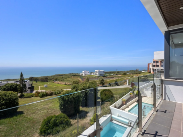 Moradia T5 com Vista Mar Deslumbrante Lourinhã > Atalaia
