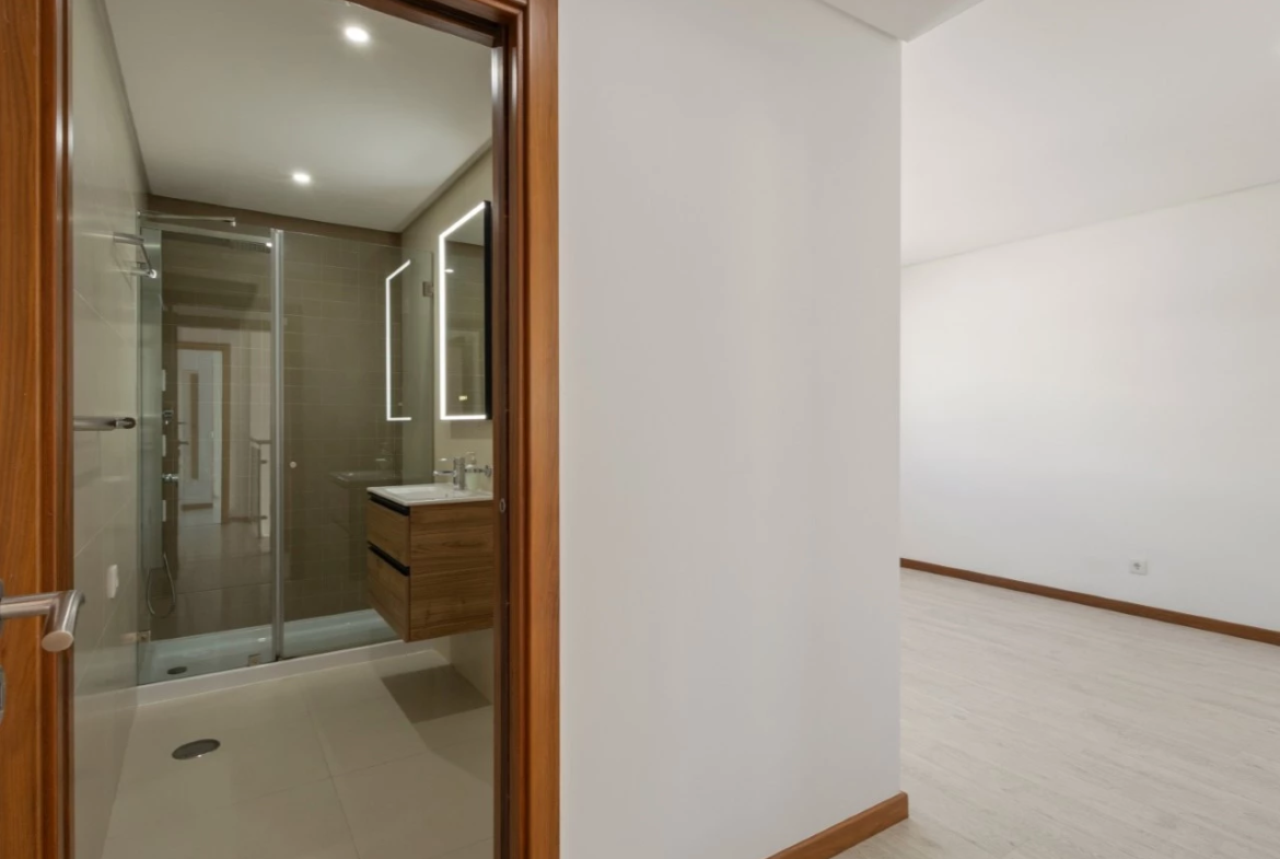 Moradia T5 com Vista Mar Deslumbrante Lourinhã > Atalaia