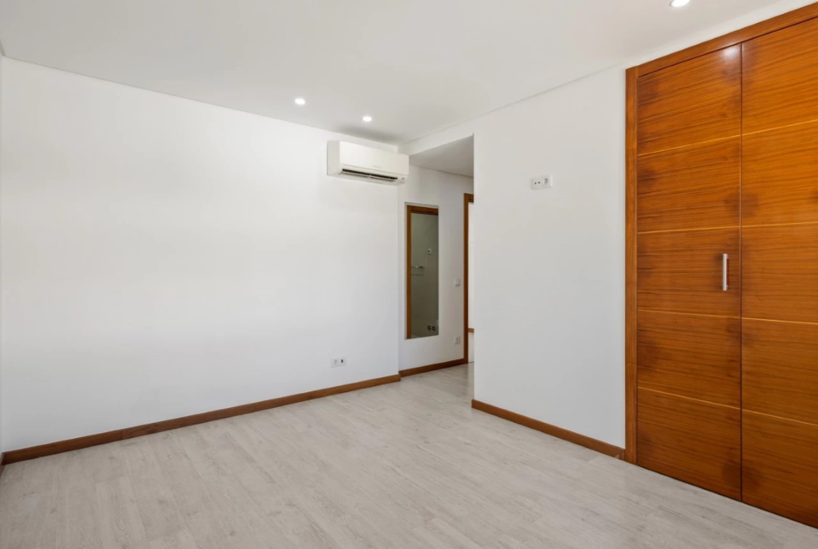 Moradia T5 com Vista Mar Deslumbrante Lourinhã > Atalaia