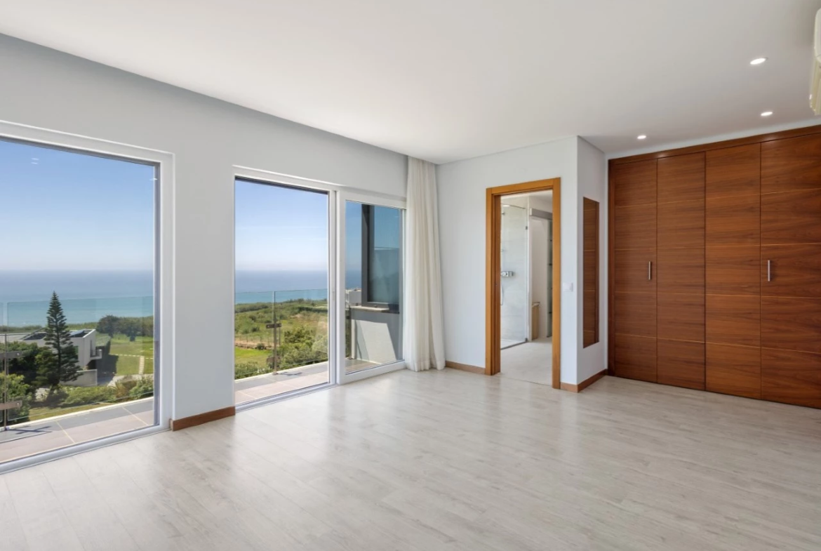 Moradia T5 com Vista Mar Deslumbrante Lourinhã > Atalaia