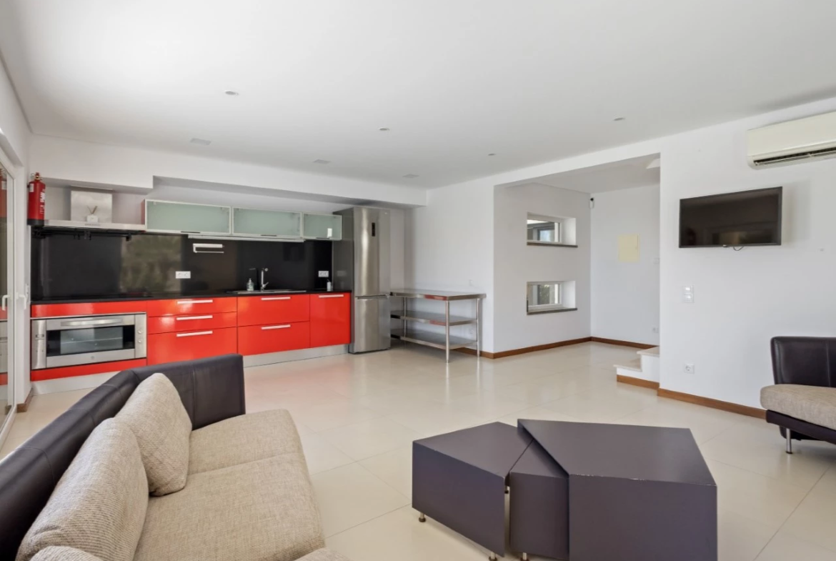 Moradia T5 com Vista Mar Deslumbrante Lourinhã > Atalaia