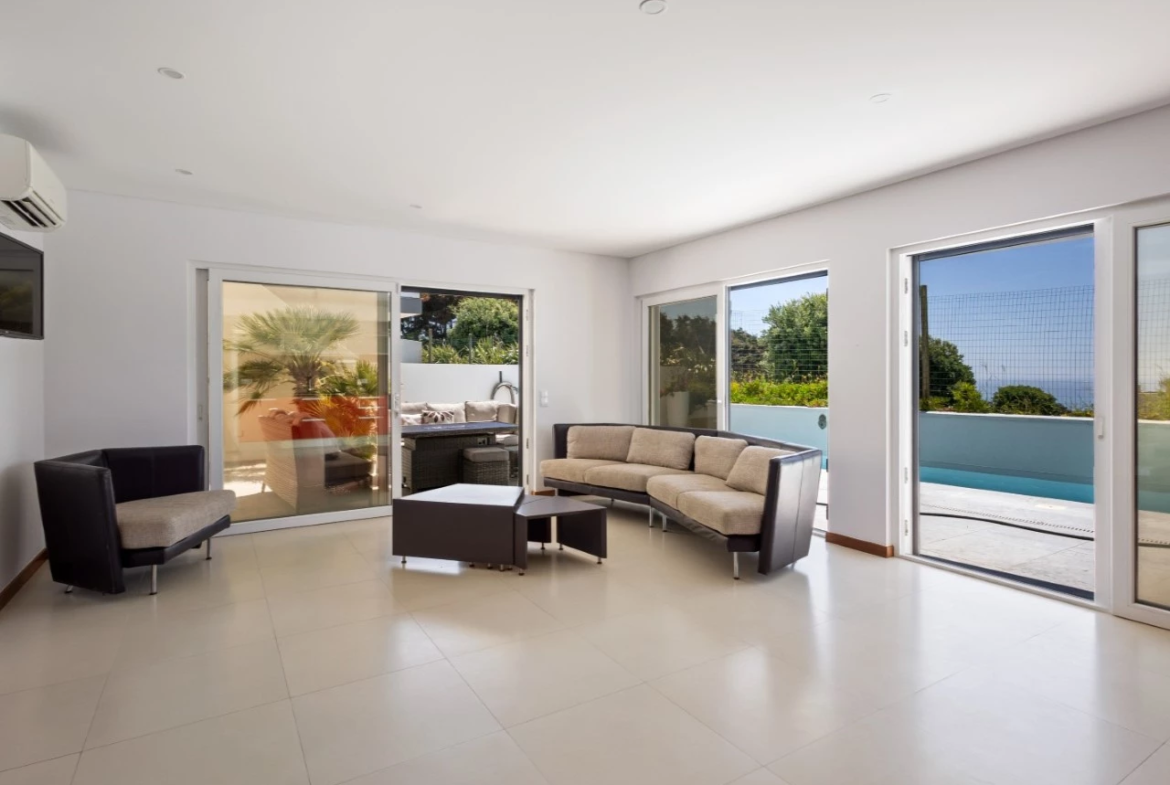 Moradia T5 com Vista Mar Deslumbrante Lourinhã > Atalaia
