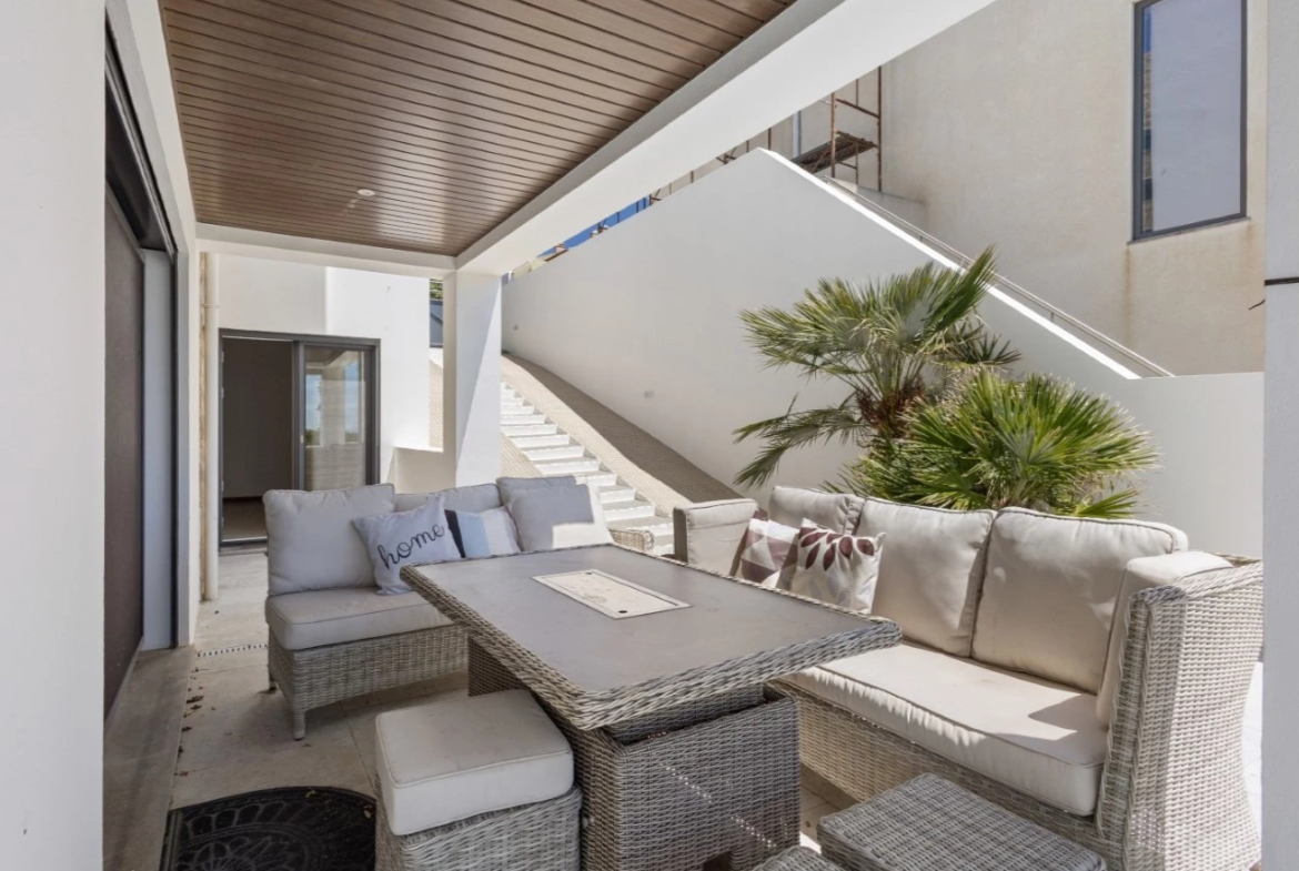 Moradia T5 com Vista Mar Deslumbrante Lourinhã > Atalaia